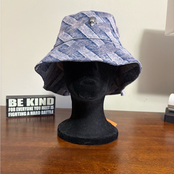 Kurt Geiger Accessories - Kurt Geiger Kensington Textured Women's Bucket Hat